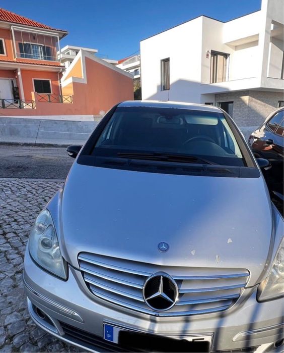 Mercedes B200 CDI automático vendo ou troco por iibiza FR bmw touring 520d  audi a3