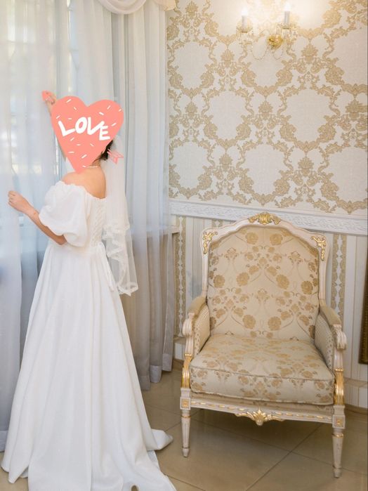 Весільна Сукня.Продам свадебное платье,не венчанное .