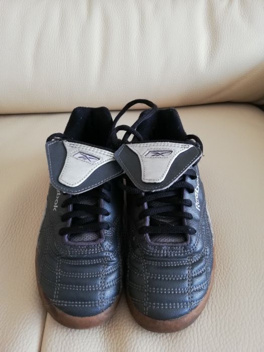 Czarne buty Reebok 33