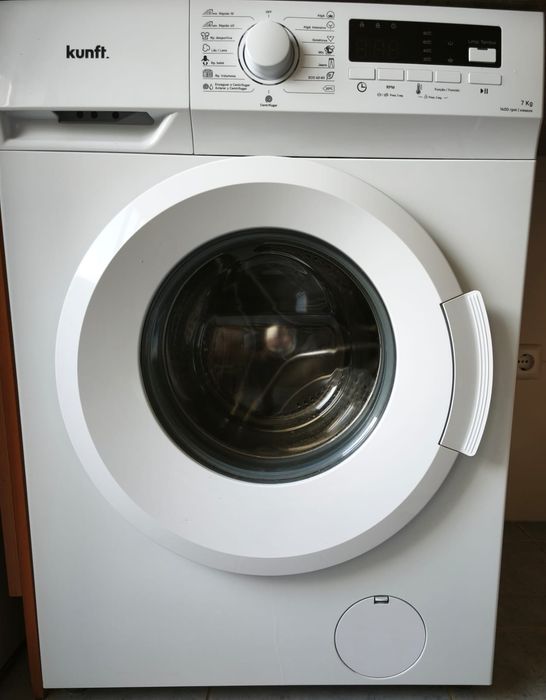 Máquina de Lavar Roupa Kunft 7 Kg 1400rpm
