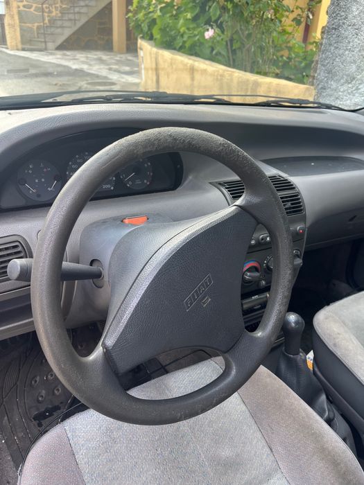 Fiat Punto ELX 75510489337654814724