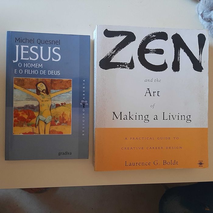 Livros de religião, espiritualidade, psicologia e auto-ajuda