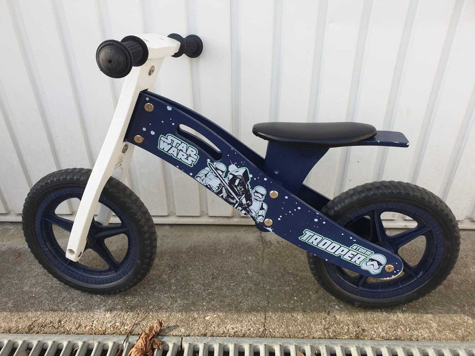 Sprzedam rowerek biegowy Star Wars