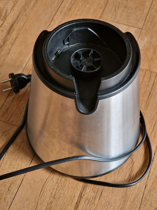 Blender kielichowy Zelmer 600W plus kielich do naprawy