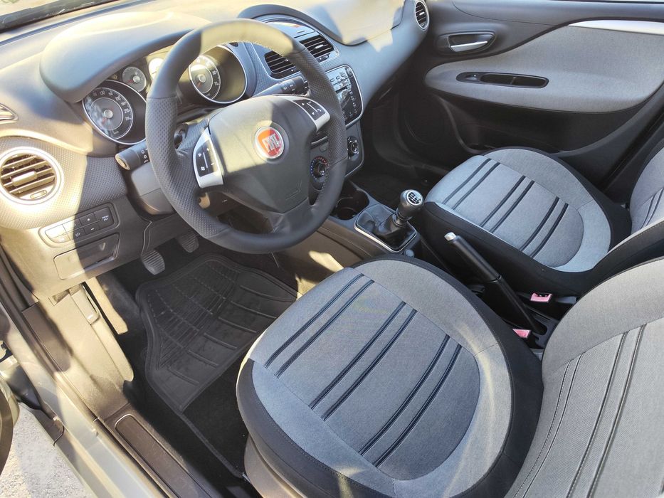 Fiat Punto Evo 1.4 16v Caixa de 6 vel. - 2010