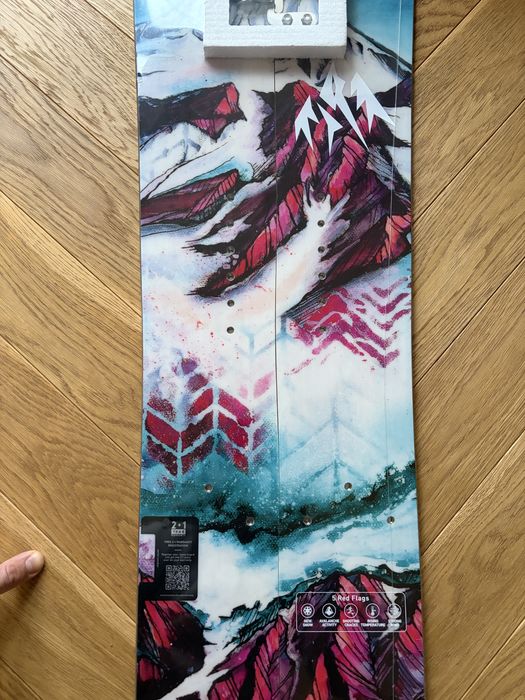 Deska Splitboardowa Jones Dream Catcher 154 cm – FABRYCZNIE NOWA