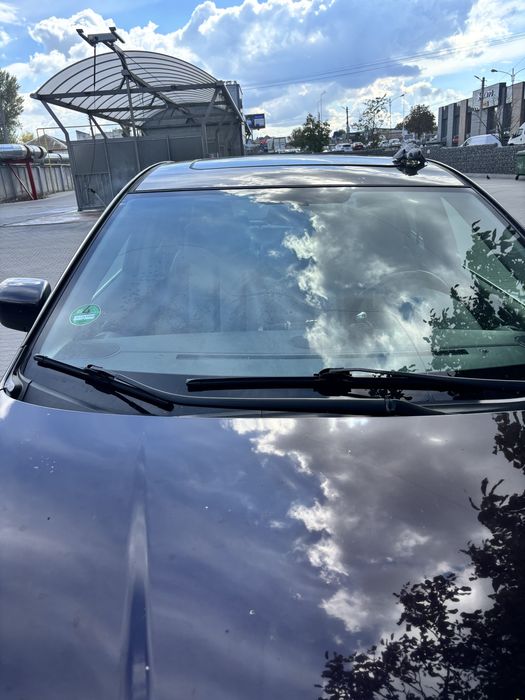 Продам Mazda CX7