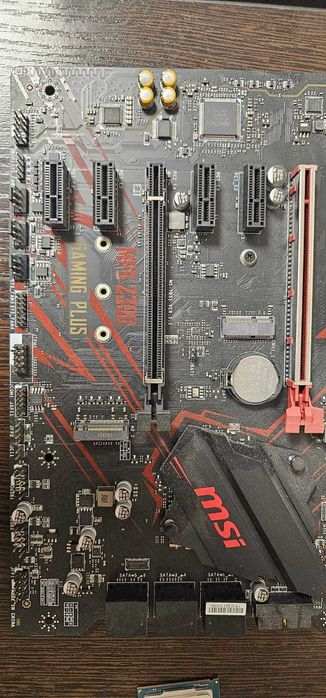 Продаж, msi mpg z390 gaming plus,DDR4 2x16GB/2666 Patriot Viper Elite, Intel I9-9900
