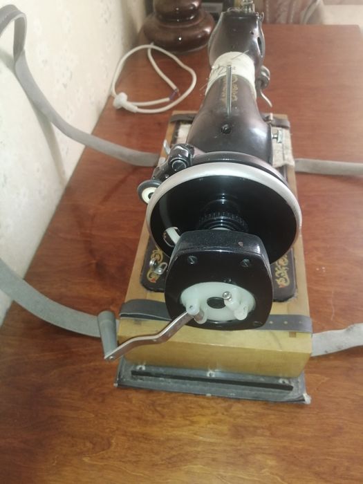 Швейная машинка рабочая