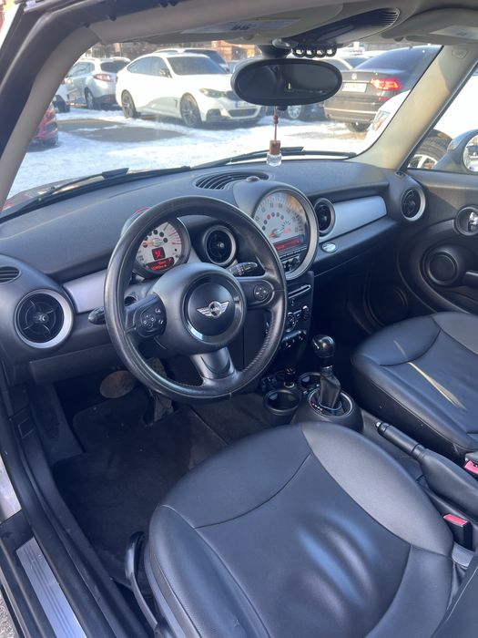 Mini clubman 1.6 бензин