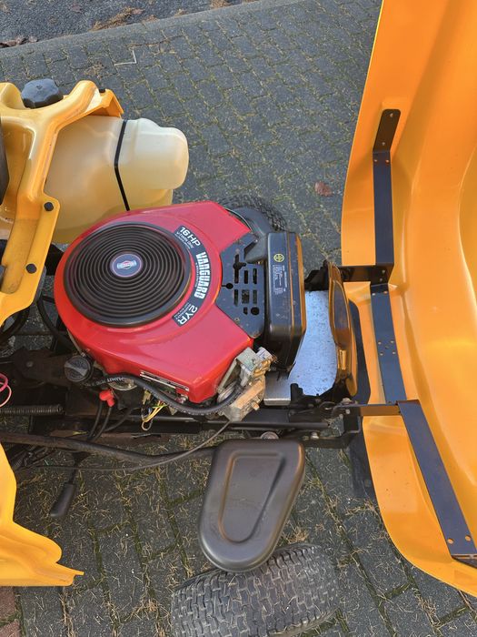 Traktorek, kosiarka Cup Cadet FMZ48