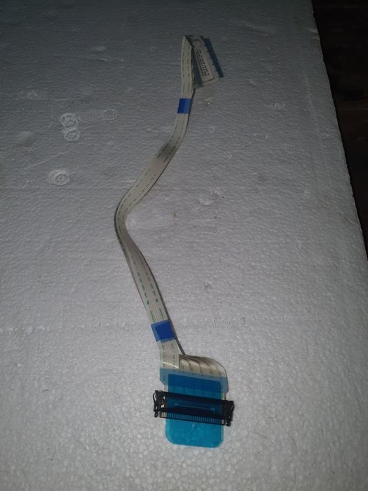 Columns and Flat Cable424494900184371202