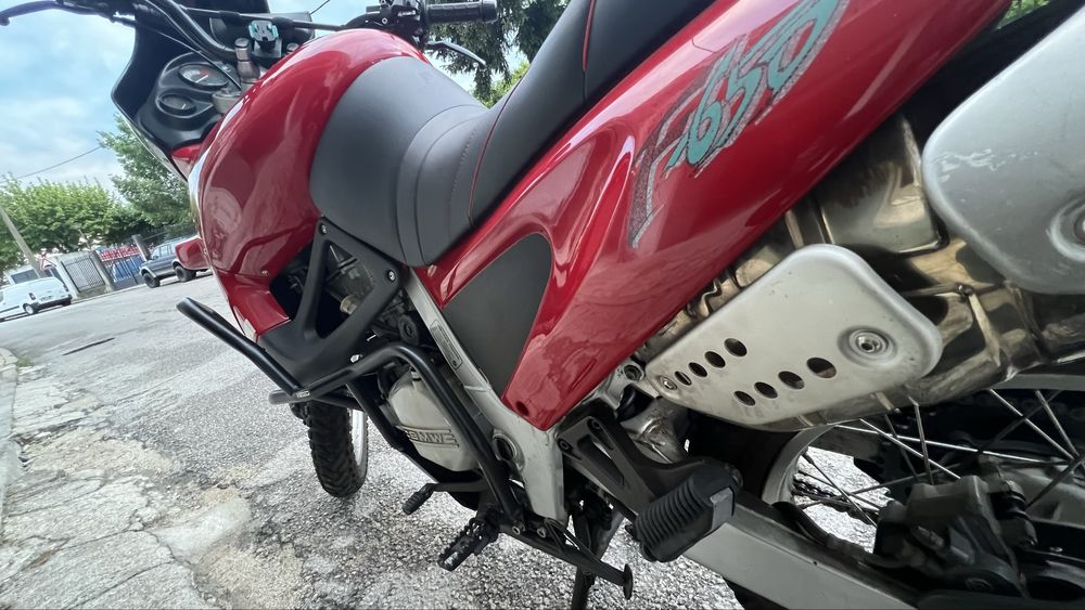 MotoBMW 650  funduro top