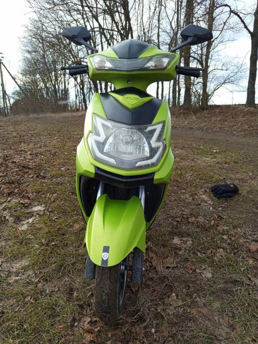 Продаю електро скутер у чудовому стані