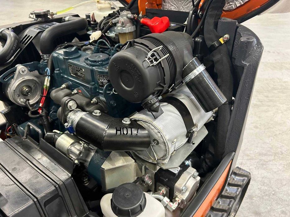 Mini escavadeira CRE 120 diesel