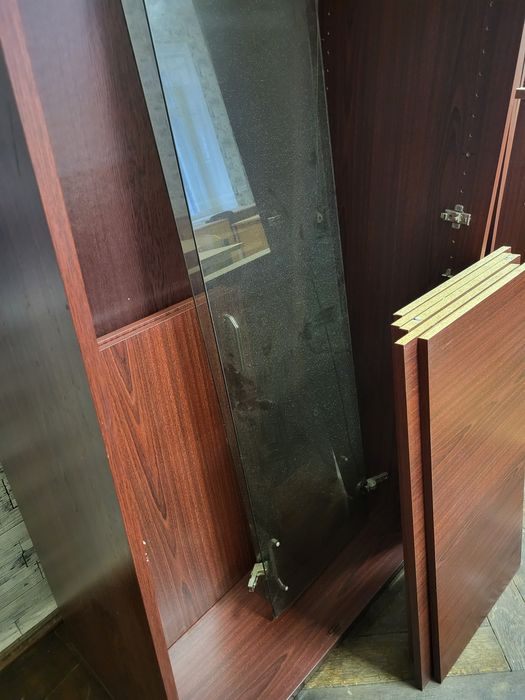 Мебель шкафы для дома офиса