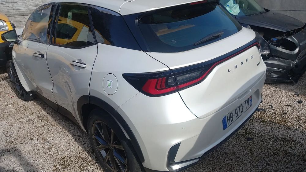 Lexus LBX