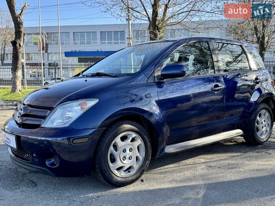 Продам Scion xA 2004