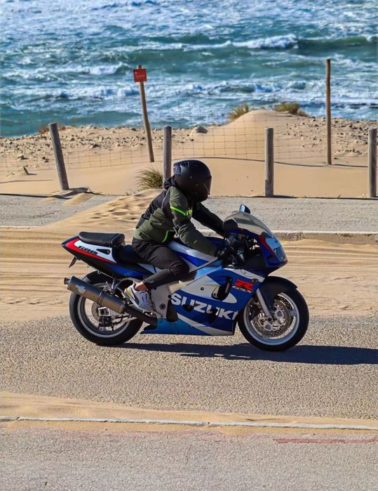 Suzuki gsxr 600r