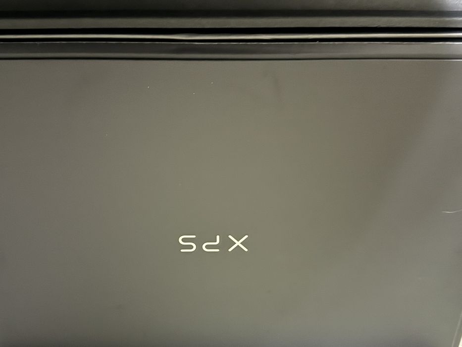 DELL XPS I7 13 geraçao 4,9GHZ 64GB MEMORIA  SSD M2 512gb  2 graficas