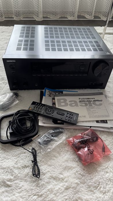 Amplituner Onkyo TX-NR676E TX NR676E jak nowy !