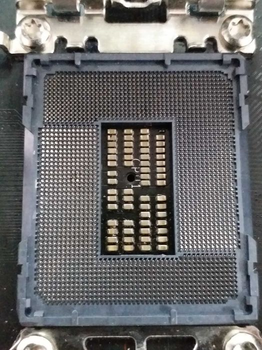 Топ плата MSI MPG Z690 Carbon WiFi  DDR5