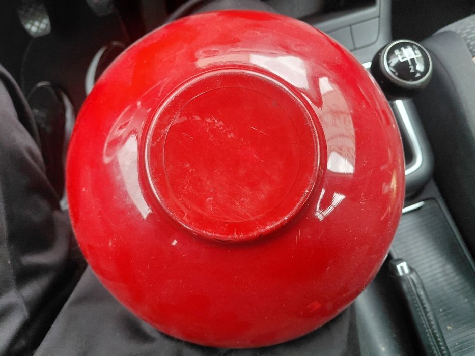 Tigela de cozinha no estado real que se encontra nas fotos 2€