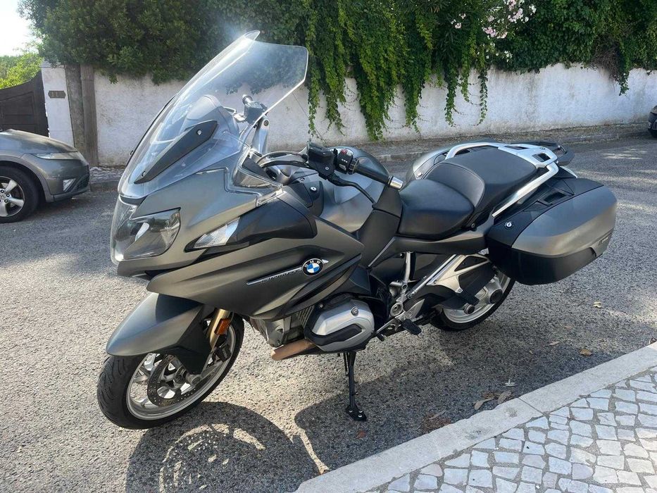 BMW R1200RT 2018 | Conforto e Performance para Grandes Viagens