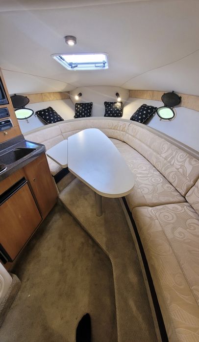 Łódź motorowodna motorówka Larson 280