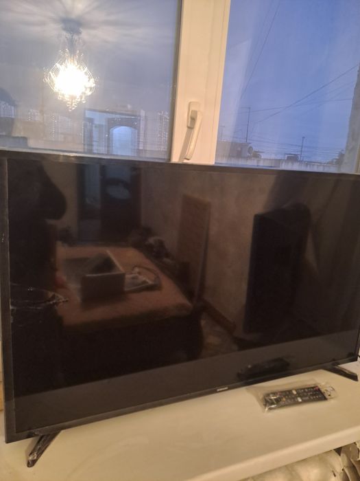 Телевизор BRAVIS 40