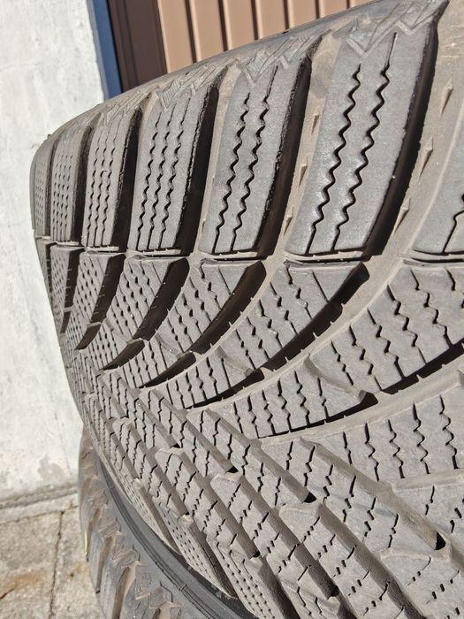 Opony Zimowe 17 cali Semperit Speed-Grip 5 225/45 R17 – Produkcja Koniec 2024!