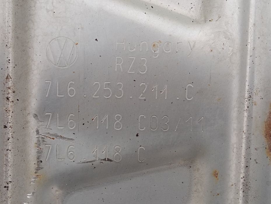 Глушник (вихлопна труба) Touareg NF Глушитель Туарег НФ Розборка