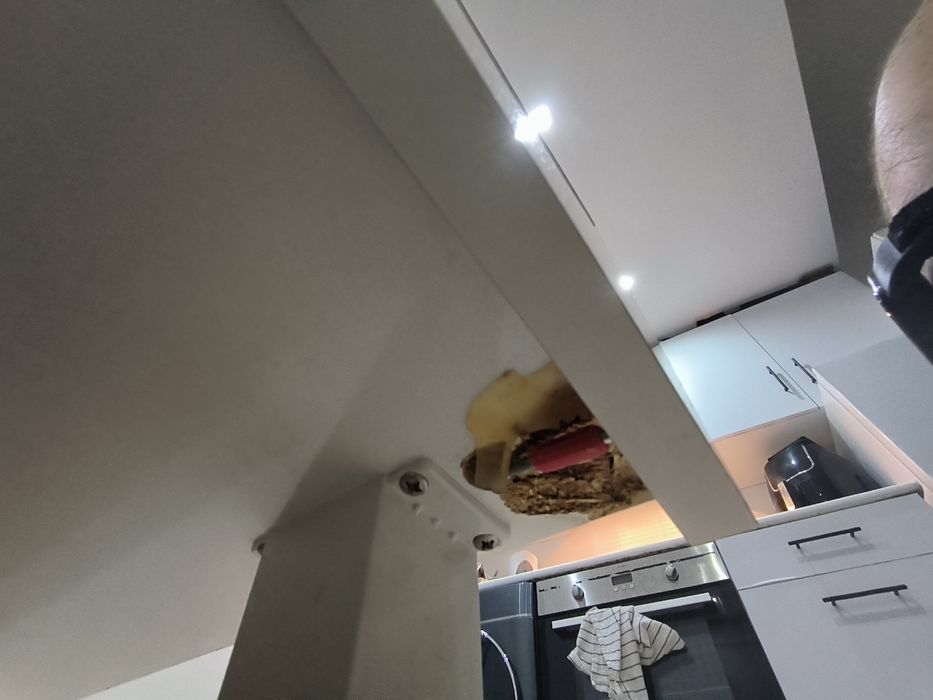 Centro de mesa com base elevatória