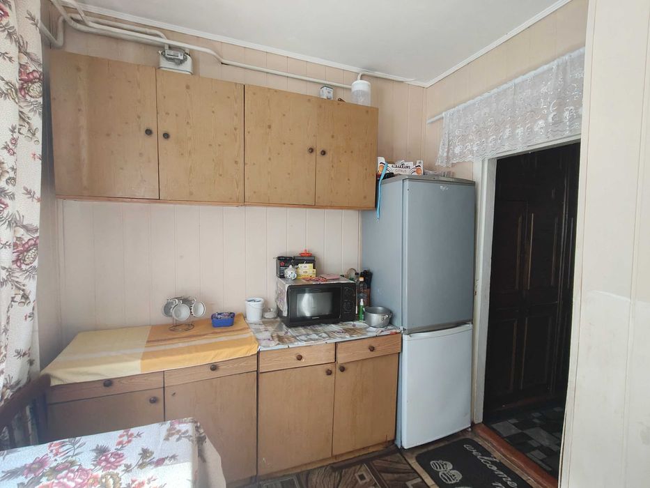 Трикімнатна квартира з автономним опаленням в районі ДЕУ