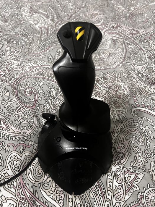 Joystick Thrustmaster Para Aviões