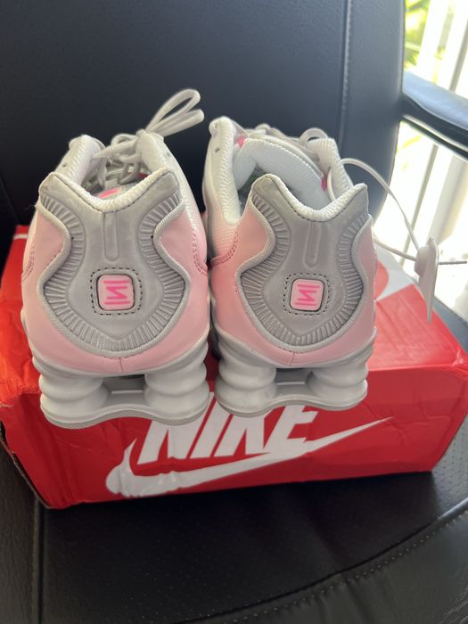 Nike shoks rosa novos