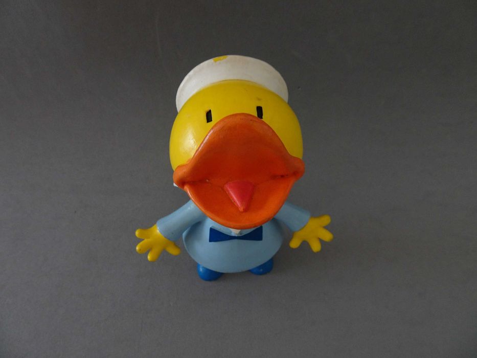 Figura em PVC - Patinhos da RTP - Maia Borges (tamanho grande)