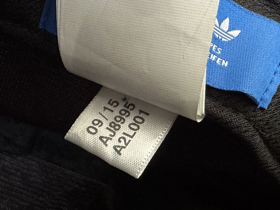Панама adidas чорна