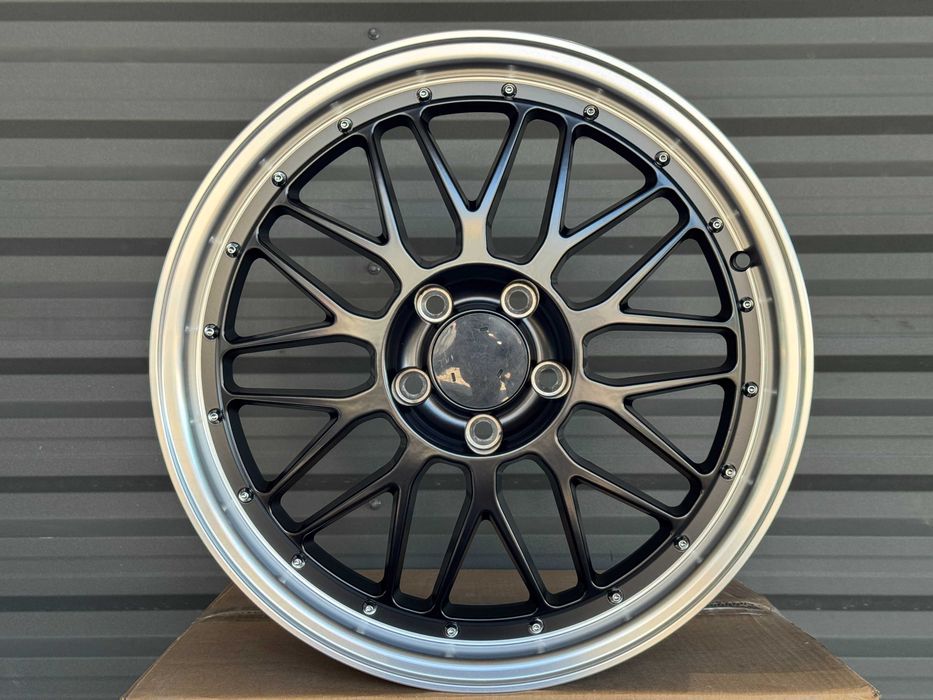 9кг R18 5x114.3 8j et35 Honda Toyota Mitsubishi Nissan Mazda BBS Style