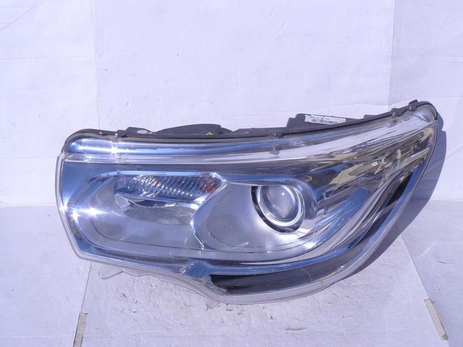 CITROEN C4 DS4 Bi-xenon Lewy Skrętny