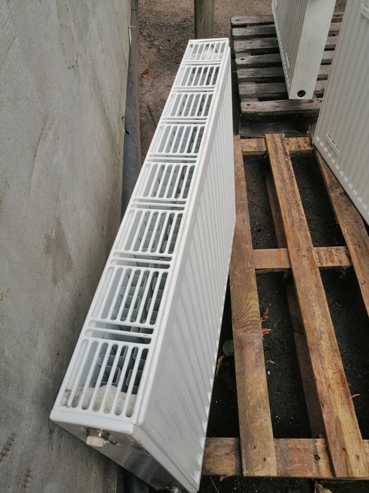 sprzedam  grzejniki     c.o.  100x60  80x 50 60x60  oraz  pompy  wody