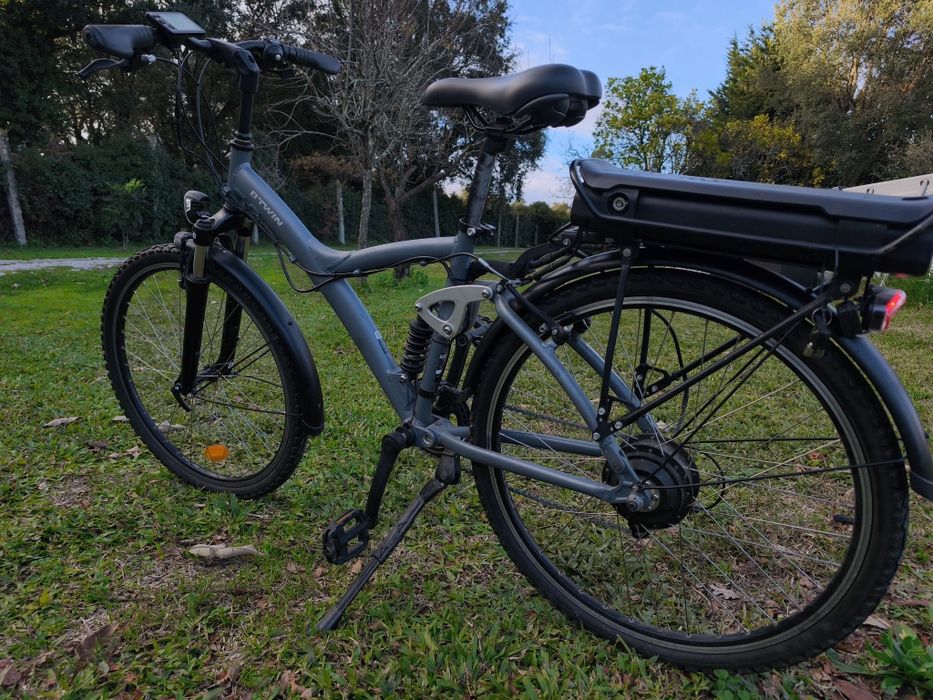 Bicicleta elétrica btwin