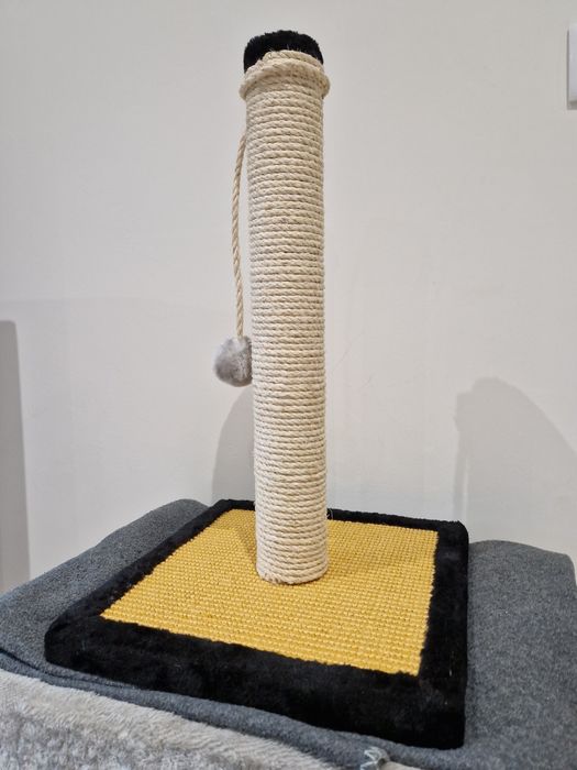 Arranhador para gato NOVO