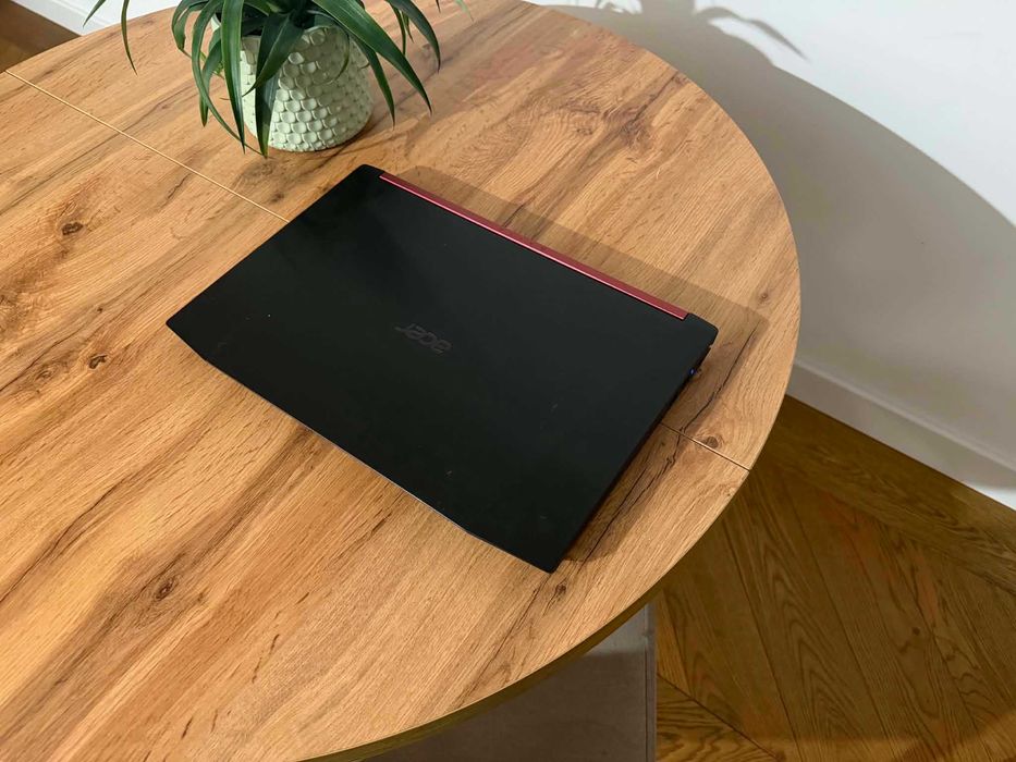 Laptop Gamingowy Acer Nitro 5 | i5-8250U / 8 GB RAM / MX150 / Win 11