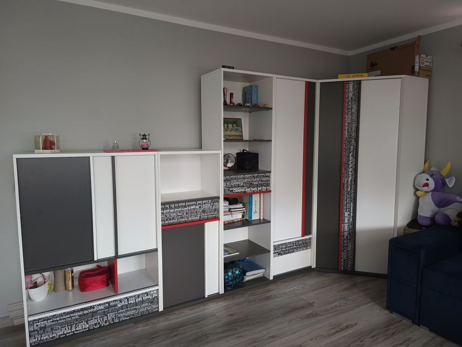 Zestaw mebli młodzieżowych 8 segmentow