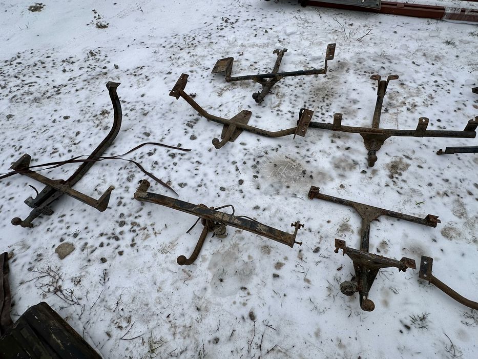 ПРОДАМ ФАРКОПИ НА будь який Автомобі! Ціна 700 Грн За будь який який!