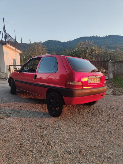 Citroën Saxo 1.5 Diesel, ano 2000 | carro super económico e prático foto 3