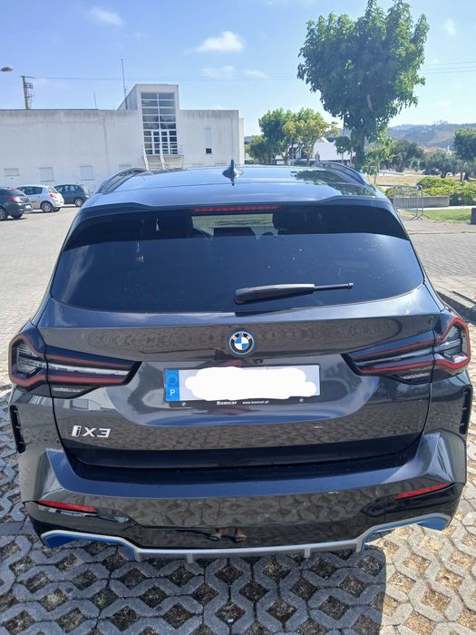 BMW iX3 — fotografia 5