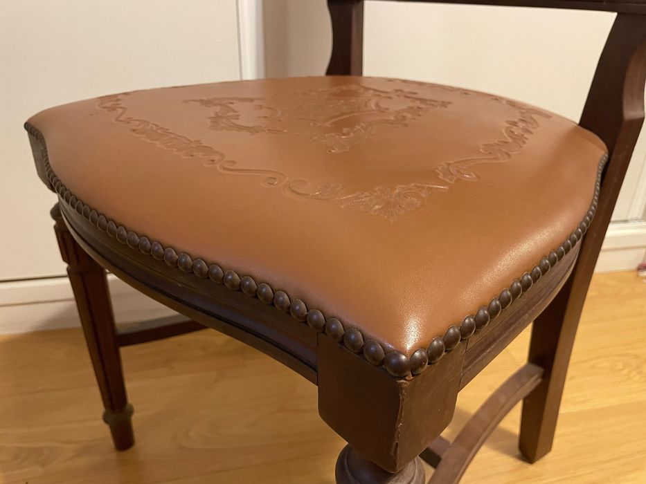 Conjunto de cadeiras para sala de jantar