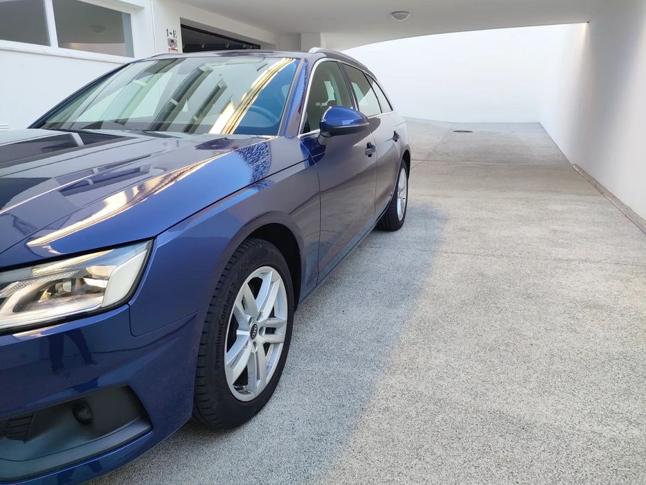 Audi A4 Avant 30 TDI S line S tronic